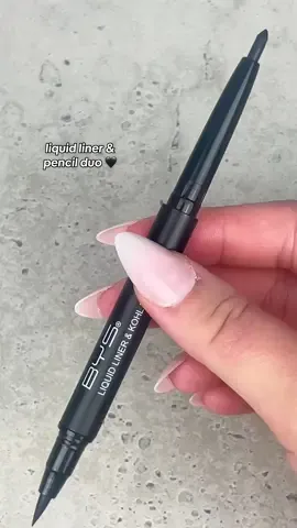Use the felt tip pen to create the perfect line definition and the kohl pencil to create intense smokey eyes 🖤 #byscosmetics #fyp #beauty #makeup #Eyeliner #liquidliner #smokeyeye 