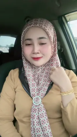 Belake pare molek bini duo 🤣