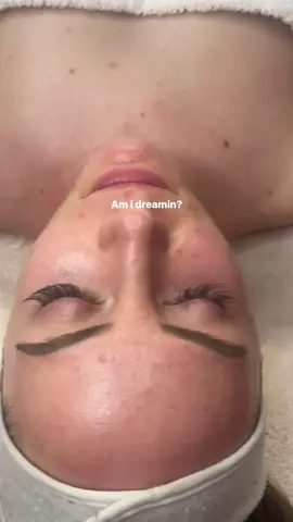 How lucky am i that my career is to help woman feel beautiful in their own skin #beauty #beautyroutine #skinncare #SelfCare 