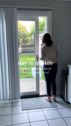 Tuesday vlog! #Vlog #dayinmylife #medicalstudent #medschool #medschoolwife #workingwife 