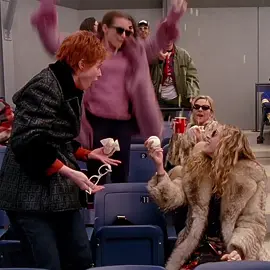 I saw a quote like this and had to edit it #carriebradshaw #samanthajones #charlotteyork #mirandahobbes #sexandthecity #satc #90s 