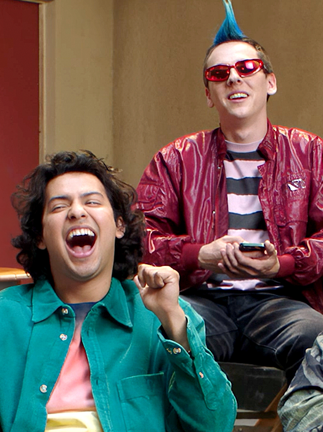 O CAOS DESSE VIDEO... Ainda bem que o elenco de Cobra Kai já tá voltando pra mim! ❤️ #cobrakai #netflix #netflixbrasil #karatekid #tiktokmefezassistir