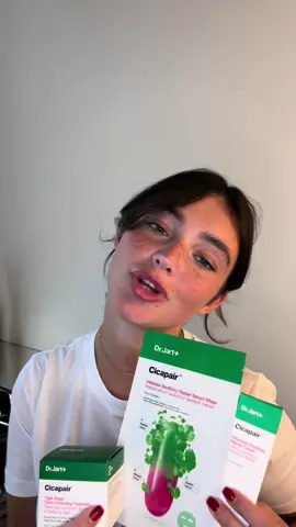 La mia risposta alla pelle stressata è @Dr.Jart+ North America con la linea Cicapair. Idrata, lenisce e ripara la barriera cutanea. L’intera linea è disponibile da @Sephora Italia #adv 🌟🫶