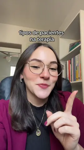 eu sou a que fala sem parar 😅 #psicoterapia #terapia #terapiaonline #psicologaonline #viral #foryoupage 