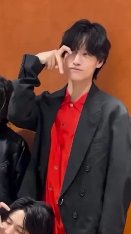 ハートが下手くそな晶哉愛しい🙂‍↕️ #aぇgroup #佐野晶哉 #正門良規 #末澤誠也 #草間リチャード敬太 #小島健 