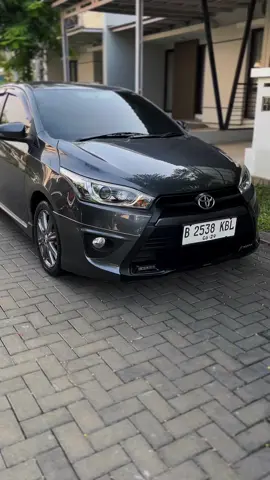 Dijual Toyota Yaris S TRD AT Matic 2016 model 2017 Garansi mesin dan matic 1thn khusus kredit Garansi mesin dan kaki 1 bulan khusus cash •warna abu abu metalik •kilometer low 84rb •pajak 06-2025 •Plat B Bekasi Kota •di jamin tidak bekas tabrakan  •atas nama dari baru Harga cash 170 Juta TDP 10 Juta Angsuran 5.165 x47 TLO Angsuran 4.405 x59 TLO Angsuran 3.978 x71 TLO Untuk kredit proses 1-2 hari Bca finance TDP sudah termasuk angsuran pertama Nego di tempat TDP dan angsuran fleksibel #toyota #yaris #mobilbekas #cinematic #viral 