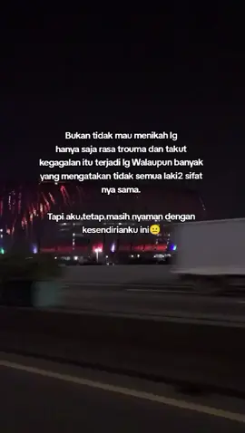 entah sampai kapan trouma itu menghantuiku😌 #fyptiktokシツ♡♡♡ #troumapernikahan #takutsalahpilihlagi😞😞 