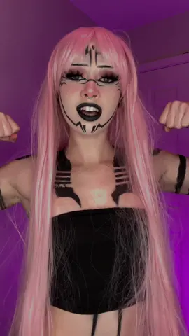 Transition cred: @M A R C H É  another #sukuna transition video! #jujutsukaisen #megantheestallion #sukunacosplay 