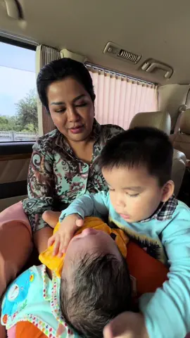 သားလေး မဟုတ်တဲ့ သမီးလေး “ခိုင် ဟေသာမေ” ပါရှင်..💙💚