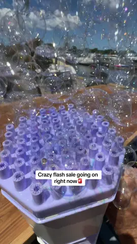 This bubble maker machine will be perfect for your kids 🫧🫧 #bubbles #bubblemachine #bubblegun #funtoys #bubblemaker 