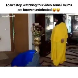 Qosol iguma harin🤣🤣#foryou #funnyvideos #somalitiktok #tiktok #so_fun21 #fyp #fypシ゚ #fun__87 #qabilwalacnad #foryoupage 
