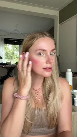 Die blush 😳🤣 #makeup #budget #dupes #makeuptutorial 