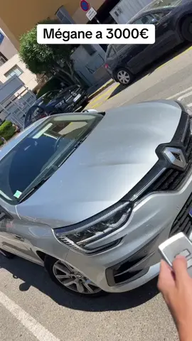Megane a 3000€