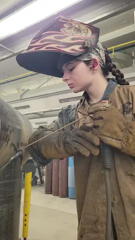 And for the final touches 🔥🤘 #welder #weldernation #12on12 #pipewelding #welding #weldinglife #weld #weldertiktok #bluecollar #dedication #hardworking #weldingschool #tradeschool #dirtyhandscleanmoney #womenwelders #foryoupage #fyp #fypシ゚viral 