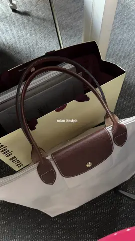 @Studymilan 💌 #fashion #Lifestyle #milano #aesthetic #milanlifestyle #fashioninspo #moodboard #pinterest #milantiktok #babynetflix 