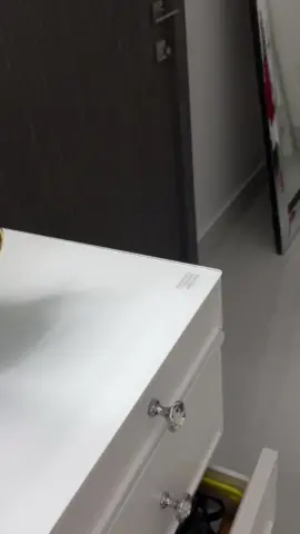 #longhair #lowiron #browneyes #attitude 