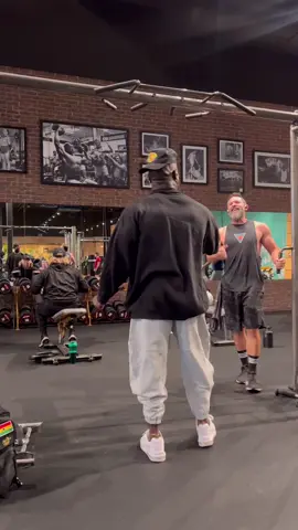 Chatterbox🧍🏿‍♂️ 