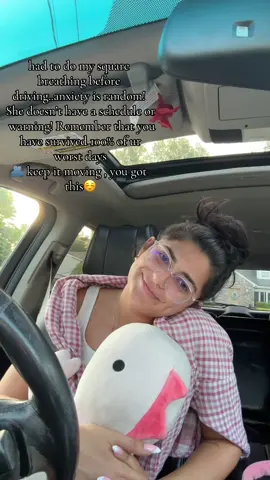 needed a little emma inspo and deep breaths. Its ok to have moments like these☺️🫂 i needed this reminder just ask much as you❤️ #emmachamberlain #squarebreathing #anxietyrelief #deepbreaths #itsokaytonotbeokay #itallworksoutintheend #dontletanxietywin #fypage 