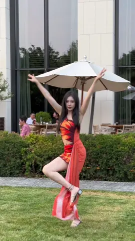 🤣🤣🤣🤭🤭🤭 #jiafei #floptropican #DaiDai #beauty #fyp #potaxies #floptropcia 