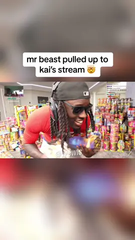 mr beast pulled up to kai’s stream #kaicenat #mrbeast #fyp #viral #trending 