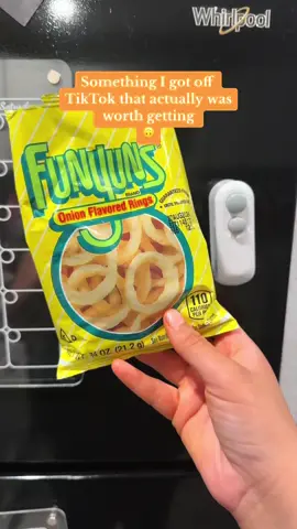 No lie having kids this is the best little gadget to carry around in your bag 😂 #tiktokshop #kidsoftiktok #minisnack 