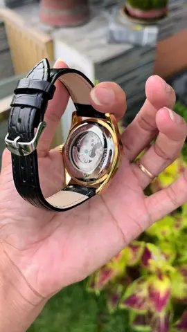 Đồng Hồ Cơ Nam…mỏng đẹp ,chống nước tốt…lộ cơ 2 mặt nhìn mê lắm nha các azai!!