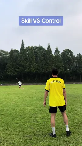 skill vs control ㆍ ㆍ ㆍ #football #Soccer #축구 #축구부 #fyp 