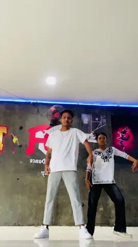 K se tu gungunaye❤️#fyp #uniquedanceacademy #trending #Dance @💐 @Bikram Sunar 