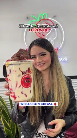 1 litro de FRESAS CON CREMA 😱 Un postre típico en versión gigante con una amplia variedad de toppings y si andas con antojo de papas aquí te las preparan con MÁS DE 10 ingredientes.  Se encuentra en: 📍Av. Pdte. Plutarco Elías Calles 997, Iztaccihuatl, Benito Juárez, 03520 Ciudad de México, CDMX #fresas #fresasconchocolate #papas #hotcakes #postres #dulce #antojo #cdmx #viral #chocolate #delicious #etiqueta 