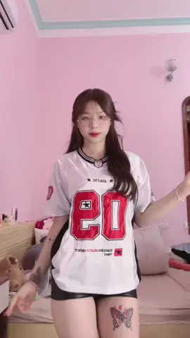 Dc: @Nguyễn Huỳnh Tiên   #fyp  (áo ig: tbo.vn)