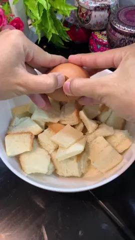 Bikin cemilan dari roti tawar #pizza 