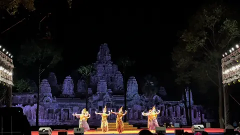Cambodia's unparalleled achievements in art, architectures, music, and dance from the 9th and 14th century have had a great influence on many neighboring kingdoms, namely Thailand and Laos.#cambodiakingdomofwonder🇰🇭 