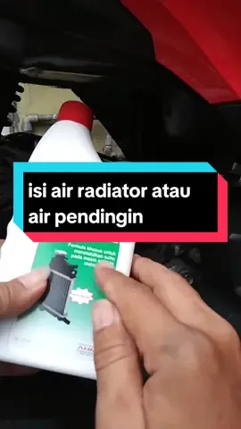 Cara isi air radiator atau air pendingin untuk motor #rekomendasiairradiator #airradiator #watercoolant #coolant #airpendinginmesin 