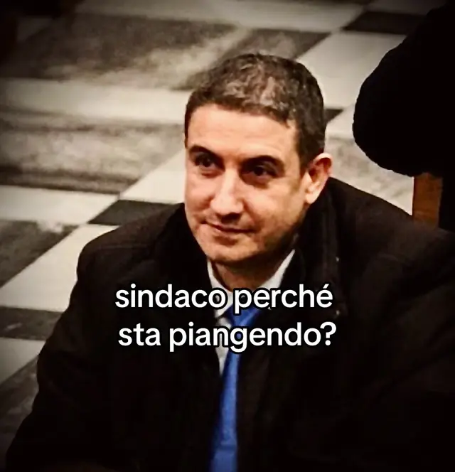 riuscite a farmi commuovere in modi straordinari. grazie a tutti ragazzi, vi voglio bene ❤️‍🔥 -Marco- #sindaco #ilsindaco #ilsindacoditiktok #ilsindacopiùfrescoditalia #emotion #emotional #marcoballarini #marcoballarinisindaco #sindacoballarini #perte #neiperte #sharethelove #sharethecare #takecare #Love 