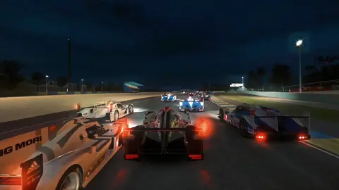 Le Mans at night>>> #realracing3  #lemans24h #lemans #enduraceracing #gt3 #realracing3edit #lemans2015 #racecar #lemansprototype #lemansatnight #racinggames 