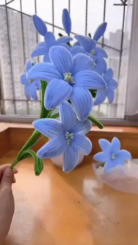 Hướng dẫn làm hoa trang trí bằng kẽm nhung#kemnhung #hoakemnhung #kemnhunglamhoa #hoahandmade #huongdanlamhoa#hoachupkiyeu #hoatotnghiep 