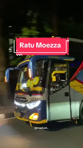 Rombongan sumber nyerang jakarta 🤟🤟@Ratu Moeeza on duty #fyp #videobus #sumbergroup #sumberselamat #sugengrahayu #lumbalumbadarat🐬 #ratumoeeza 