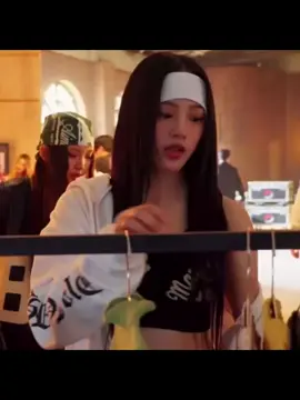 #minji #newjeans @NewJeans 