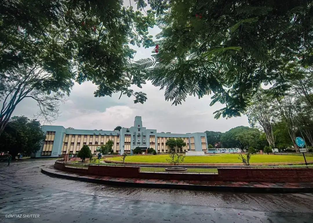 রাজশাহি বিশ্ববিদ্যালয় কেমন লাগে???? 🌻 #CapCut #rajshahiuniversity #bdtiktokofficial #foryoupage #foryou #unfrezzmyaccount #bdtiktokofficial🇧🇩 #trending #bangladesh @TikTok @Creator Portal Bangla @TikTok Bangladesh @CapCut #tigergroup #tiger #