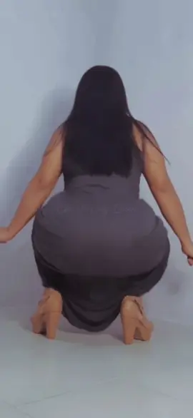 #burmeseladycho #chourladyqueen #chothanzin #burmeselady #မဖလုတ်နဲ့ကွာ☹ #မြင်ပါများပြီးချစ်ကျွမ်းဝင်အောင်လို့😜🤗 #မြန်မာမလေးပါရှင့်❤️ #ဗမာမလေးပါရှင်💓🇲🇲🙆‍♂️ #မြန်မာtiktok😁 #myanmartiktok 