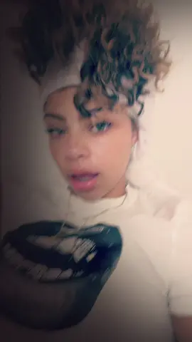 Idk another draft #fyp #viral #xybca #curlyhair #foryou #foryoupage 