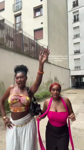 La fin 🤣 @Orianekelly💕   Merci pour les travaux @Takoumi  🔥🇧🇯 —————————— #trend #benintiktok🇧🇯 #musiquechallenge #danse #outfit  #girlygirl #beauty #duet #explore #fyp #foryou #foryoupage #hairstyle #life #music #makeup #outside #pourtoi #pov #pourtoipage #prtoi #song #trending #tiktok #viral #viralvideo #viraltiktok #takoumi #benin🇧🇯 