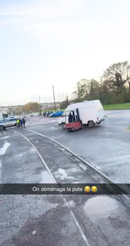 Sacré déménagement 😂#pourtoi #fypシ #fyp #foryou #routier #normandie #paris2024 #caen #transport @Jordan Bardella 