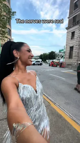 The nerves each time 🥹 we performing next in New York 😍