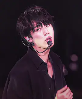 Jin joined the trend | (ib: sonmy.ly / scp: star4jin) | #seokjin #jin #jinbts #jinedit #bts #btsedit 