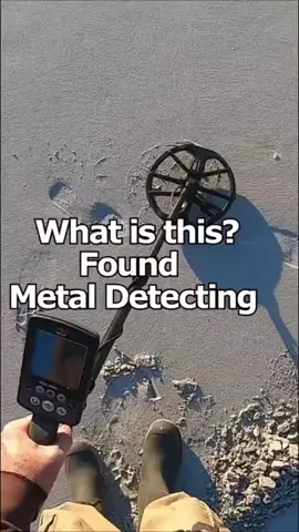 wonder what this could be, a weird thing found at the beach while I was metal detecting with a Minelab metal detector in search of lost treasure #metaldetecting #minelabdetectors #beach #onthisday 