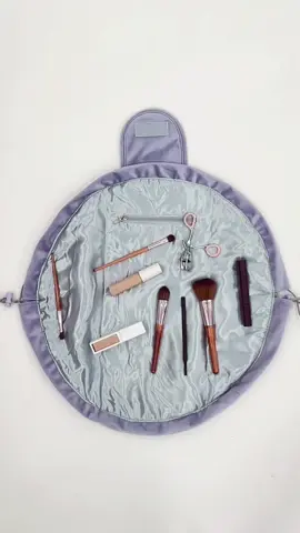 Whether your always on the go 🏃‍♂️or chilling at home 🏡, keep your items tidy and organised with our Coco drawstring cosmetic bags 🙌🏽 #cosmeticbag #drawstring #musthave #sale #makeup #bedbathandbeyondnz 