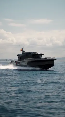 I feel it in my bones... With 1200 horsepower of confident BRABUS performance and next-level luxury onto the water, the BRABUS Shadow 1200 XC Black Ops Signature Edition is unlike any other boating experience.   Want to feel it too? DM me to get started today. 📷 @brabusmarine #boating #axopar #jeffbrownyachts #boatsforsale #sandiegoboats #socalboating #boatinglife #boatinglifestyle #boatingseason #boatlife #yacht #yachtlife #yachtdesign #boatdesign #brabus #brabusmarine