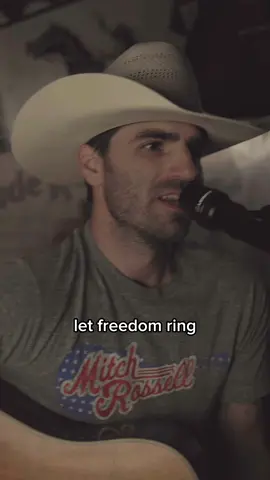 I don’t wear my own merch very often, but this shirt felt fitting 😎. Happy 4th of July, y’all! 🇺🇸🇺🇸🇺🇸 #IndependenceDay #MartinaMcBride #classic #happy4thofjuly #90scountry #countrymusic #live #acoustic #raw #BrinksHattery #lewittmicrophones @LEWITT @Martina McBride 