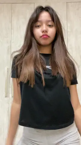 Ella me pide q #viral #tiktok #fyppppppppppppppppppppppp #music #contenido #girls #trend #bailes #paraguay #2024 #parati #fyp #paratii #fypシ #temazo 